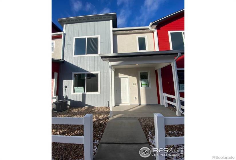 500 S Denver Avenue, Fort Lupton, Colorado 80621 - 2 Bedrooms, 3 Bathrooms, 1,040 Sqft Home For Sale - The Flats at Lupton Village - Price $351,300 - MLS IR997266